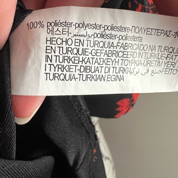 7 for $30 Zara Long Sleeve Dress - Picture 6 of 10